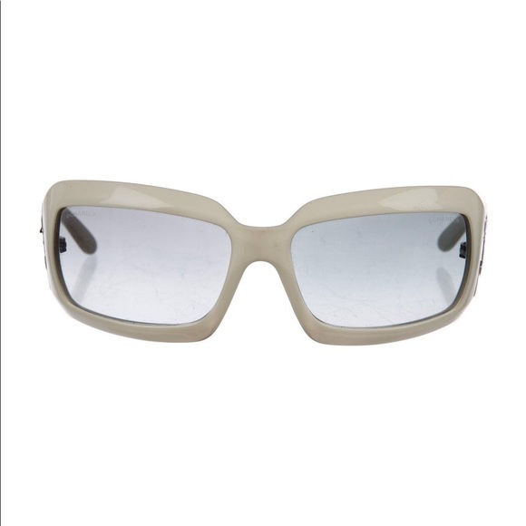 Oversized Chanel Sunglasses - Picture 1 of 3